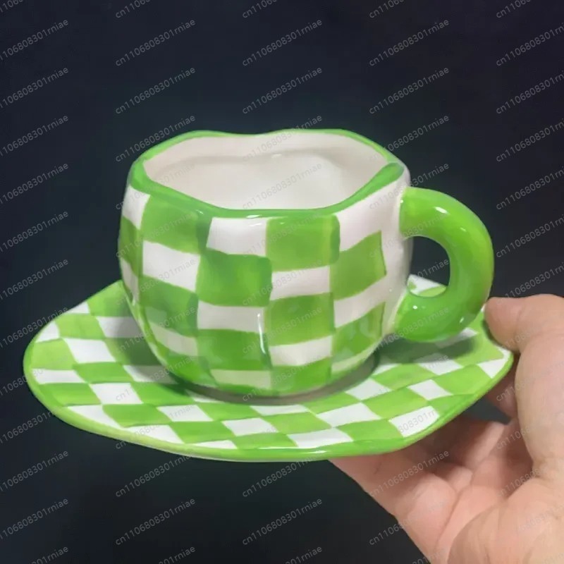 Tazza da Caffè e Piattino in C - Alternative To Coffee And Tea recensione e prezzo